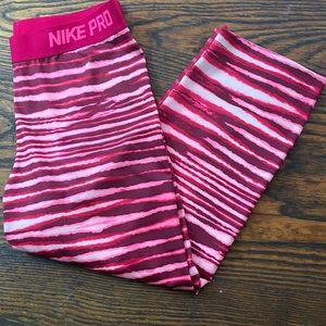 Nike Pro Capris